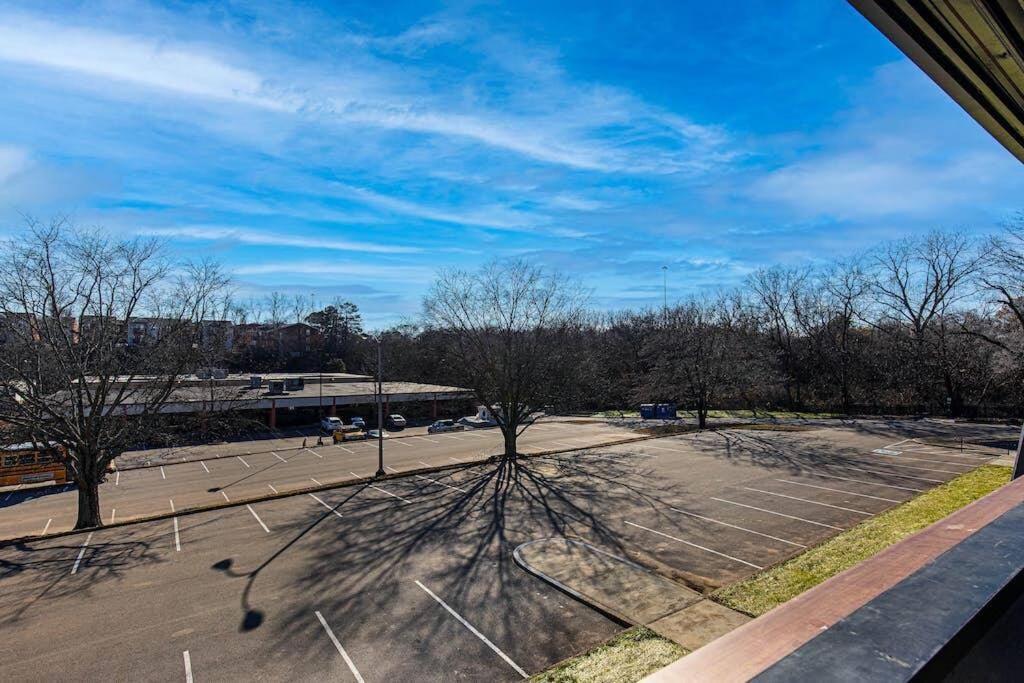 Brand New Condo Near Downtown Nash W Washer Dryer แนชวิลล์ ภายนอก รูปภาพ